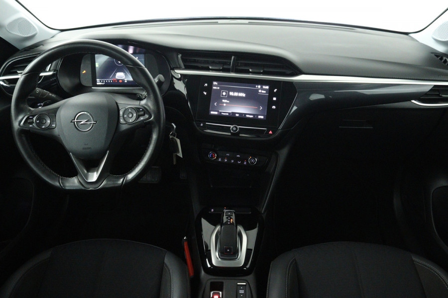 Opel Corsa 1.2 Elegance Automaat (CRUISE, CARPLAY NAVIGATIE, LED, 1e EIGENAAR, GOED ONDERHOUDEN)