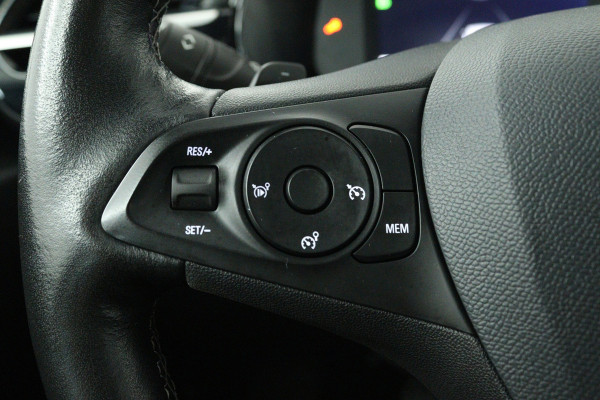 Opel Corsa 1.2 Elegance Automaat (CRUISE, CARPLAY NAVIGATIE, LED, 1e EIGENAAR, GOED ONDERHOUDEN)