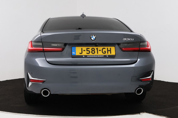 BMW 3-serie 330i High Executive (PANORAMADAK, STOELVERWARMING, CAMERA, COMFORTZETELS, DEALER ONDERHOUDEN)