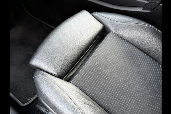 Mercedes-Benz CLA-Klasse Shooting Brake 250 e PHEV 218 Pk | Navigatie | Cruise | Climate | Half leder | 17".