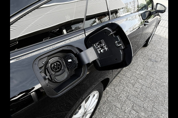 Mercedes-Benz CLA-Klasse Shooting Brake 250 e PHEV 218 Pk | Navigatie | Cruise | Climate | Half leder | 17".