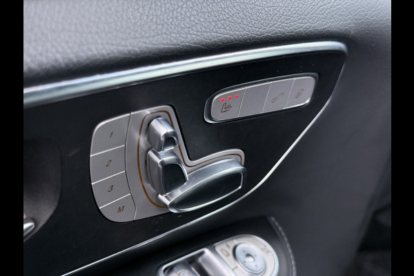 Mercedes-Benz Eqv 300 L2 7-Persoons Leder Captain Chairs SOH 95% Elek.Stoelen+Memory+Verwarmd Burmester®-Audio 360°Camera Navi Adap.Cruise Ecc Bus Elek.Schuifdeuren Lane Assist DAB Privacy Glas Elek.Achterklep VIP Vervoer