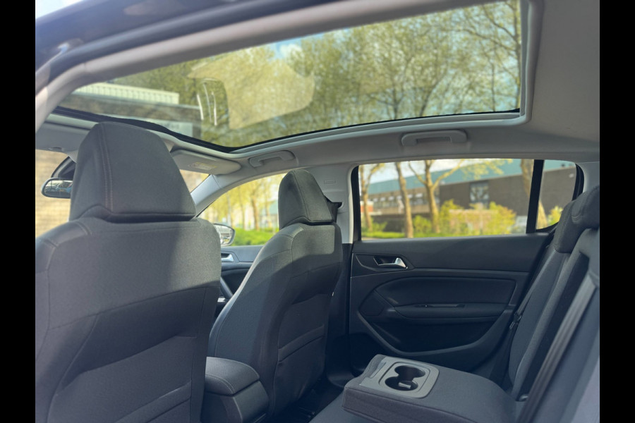 Peugeot 308 1.2 PureTech Allure Camera Full Led Carplay 5drs Zuinig en betrouwbaar