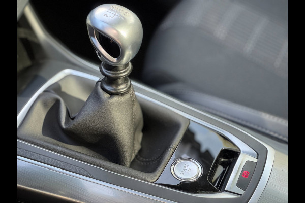 Peugeot 308 1.2 PureTech Allure Camera Full Led Carplay 5drs Zuinig en betrouwbaar