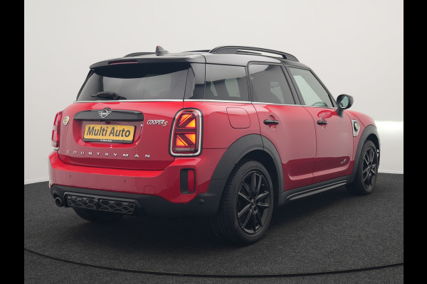 MINI Countryman Cooper S E ALL4 JCW PHEV 220pk Dealer O.H | Panodak | JCW Alcantara Sportstoelen Verwarmd | Head Up | Camera | Apple Carplay | Sfeerverlichting | Keyless | Virtual | Navigatie | DAB | Plug In Hybrid