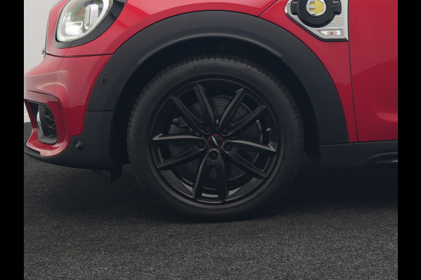 MINI Countryman Cooper S E ALL4 JCW PHEV 220pk Dealer O.H | Panodak | JCW Alcantara Sportstoelen Verwarmd | Head Up | Camera | Apple Carplay | Sfeerverlichting | Keyless | Virtual | Navigatie | DAB | Plug In Hybrid