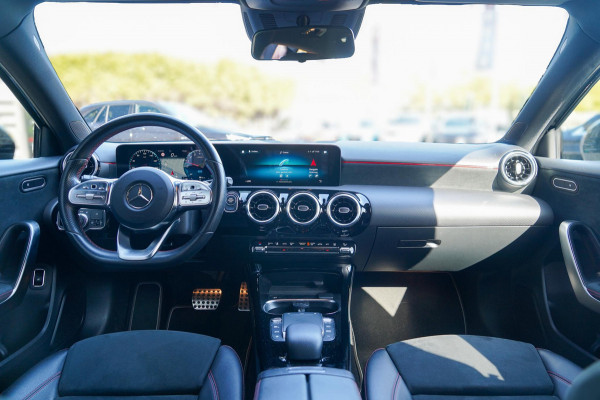 Mercedes-Benz A-Klasse 250 e Business Solution AMG Limited