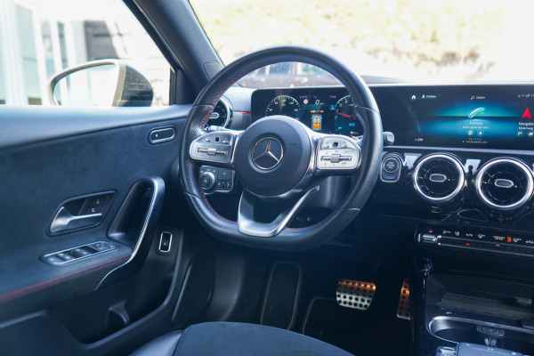 Mercedes-Benz A-Klasse 250 e Business Solution AMG Limited