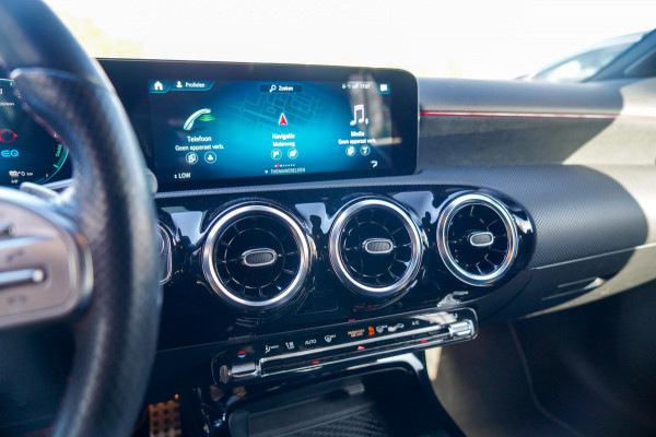 Mercedes-Benz A-Klasse 250 e Business Solution AMG Limited