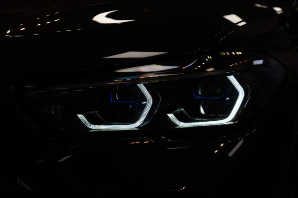 BMW X5 xDrive45e M-SPORT BOMVOL|Skylounge|Massage|TV|H&K|HUD|Pano|22"|Memory|