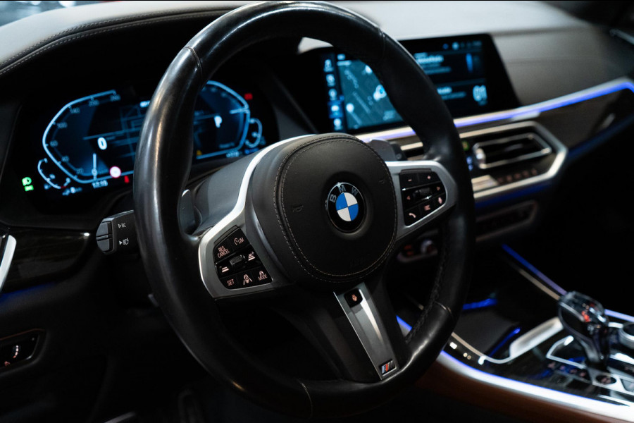 BMW X5 xDrive45e M-SPORT BOMVOL|Skylounge|Massage|TV|H&K|HUD|Pano|22"|Memory|