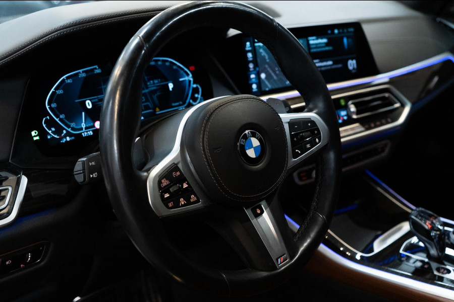 BMW X5 xDrive45e M-SPORT BOMVOL|Skylounge|Massage|TV|H&K|HUD|Pano|22"|Memory|