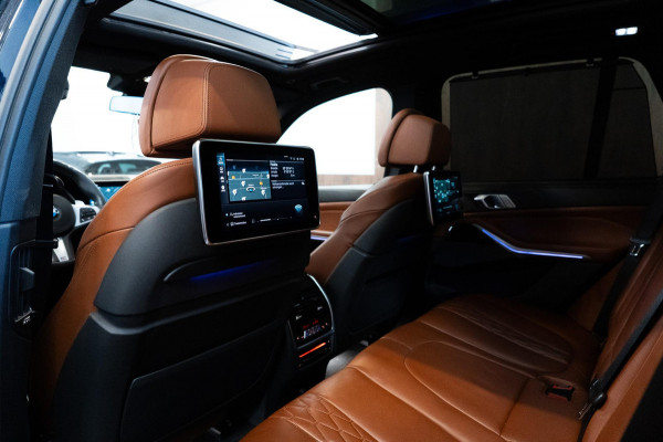 BMW X5 xDrive45e M-SPORT BOMVOL|Skylounge|Massage|TV|H&K|HUD|Pano|22"|Memory|