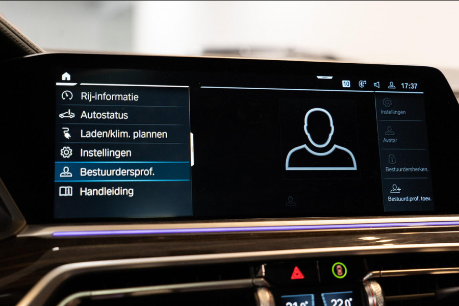 BMW X5 xDrive45e M-SPORT BOMVOL|Skylounge|Massage|TV|H&K|HUD|Pano|22"|Memory|