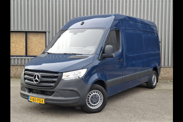 Mercedes-Benz Sprinter 311 2.2 CDI L2H2 AIRCO / CAMERA / 3 ZITS / DEALER ONDERHOUDEN / NAVI