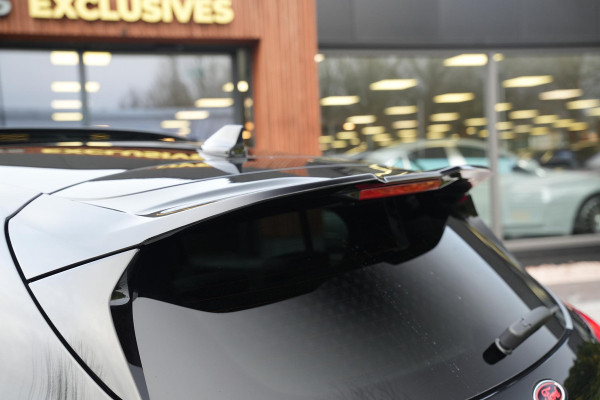 Ford Focus 2.3 EcoBoost ST-X Panoramadak Milltek LED B&O Headup Stuurverw.