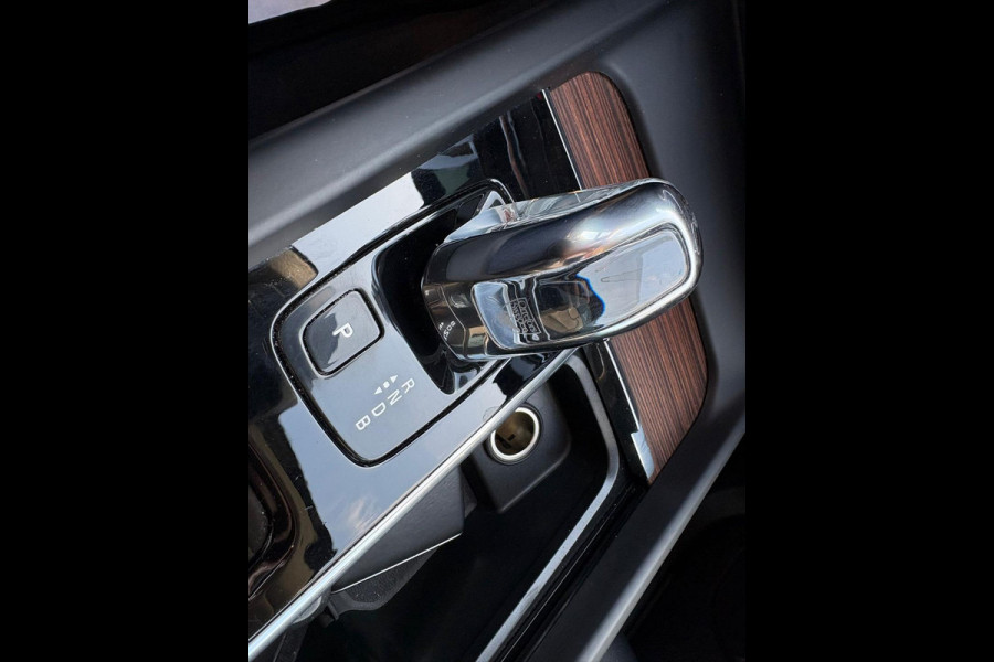 Volvo XC60 2.0 T8 Twin Engine AWD Inscription PANO,360CAMERA,LEER,GARANTIE