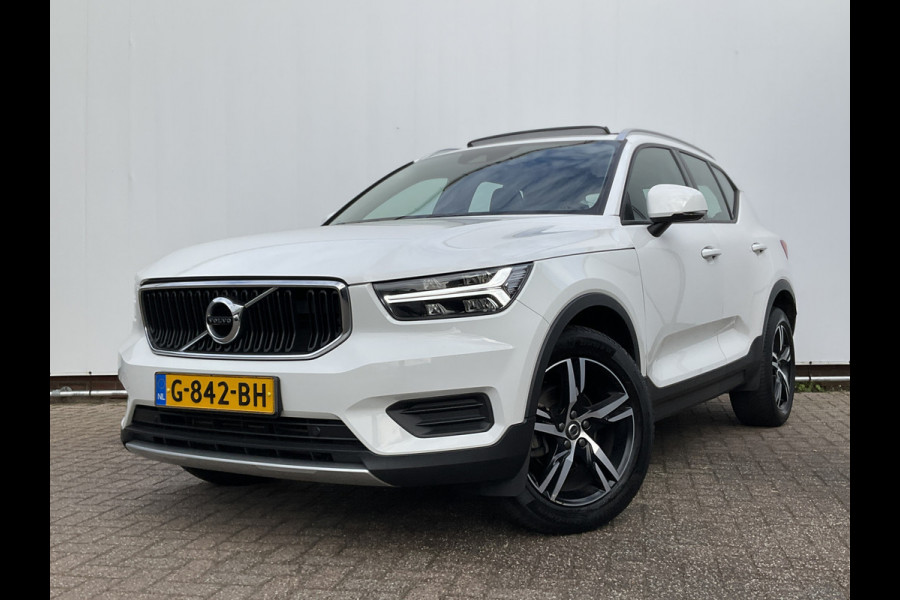 Volvo XC40 1.5 T3 Momentum Pro Panoramadak Hoge zit Trekhaak(tegen meerprijs)
