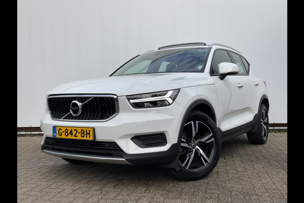 Volvo XC40 1.5 T3 Momentum Pro Panoramadak Hoge zit Trekhaak(tegen meerprijs)