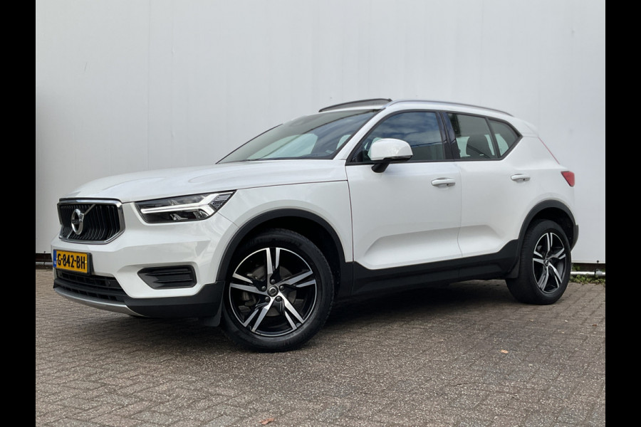 Volvo XC40 1.5 T3 Momentum Pro Panoramadak Hoge zit Trekhaak(tegen meerprijs)