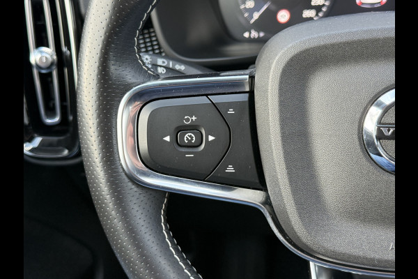 Volvo XC40 1.5 T3 R-Design | Trekhaak | Navi | Camera | LED | 18 inch