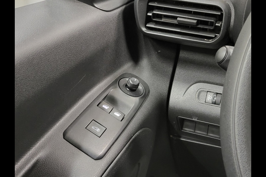 Citroën Berlingo 1.2PureTech 111pk Benzine!