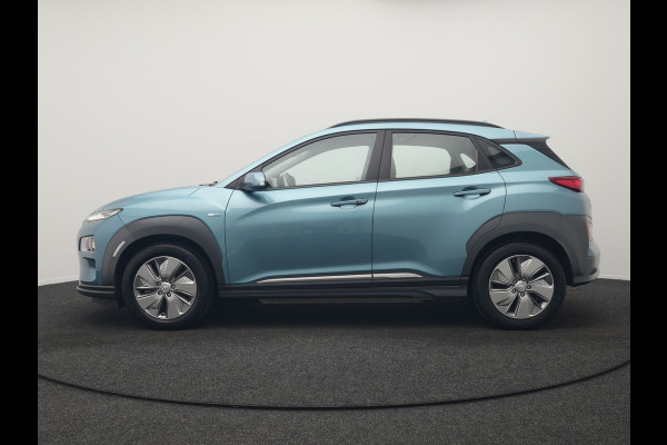 Hyundai Kona EV Fashion 64 kWh 204pk Dealer O.H. | Adaptive Cruise | Camera | Sportstoelen & Stuur Verwarmd | Krell Audio | Keyless | Apple Carplay | Navigatie | DAB |