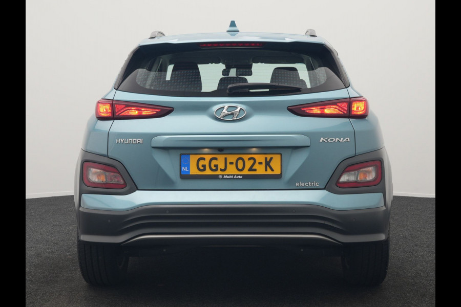 Hyundai Kona EV Fashion 64 kWh 204pk Dealer O.H. | Adaptive Cruise | Camera | Sportstoelen & Stuur Verwarmd | Krell Audio | Keyless | Apple Carplay | Navigatie | DAB |