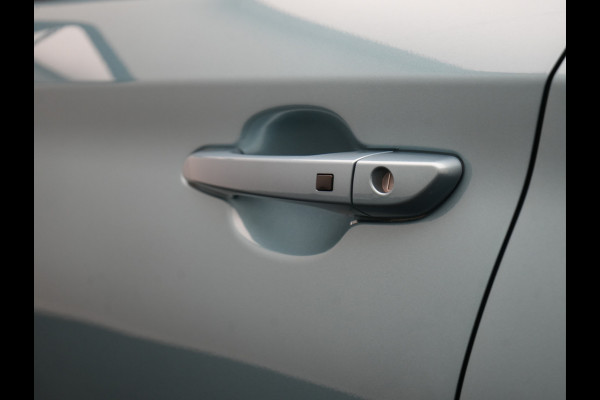 Hyundai Kona EV Fashion 64 kWh 204pk Dealer O.H. | Adaptive Cruise | Camera | Sportstoelen & Stuur Verwarmd | Krell Audio | Keyless | Apple Carplay | Navigatie | DAB |