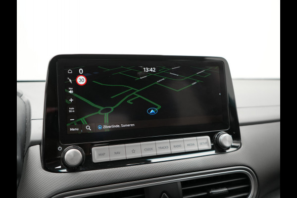 Hyundai Kona EV Fashion 64 kWh 204pk Dealer O.H. | Adaptive Cruise | Camera | Sportstoelen & Stuur Verwarmd | Krell Audio | Keyless | Apple Carplay | Navigatie | DAB |