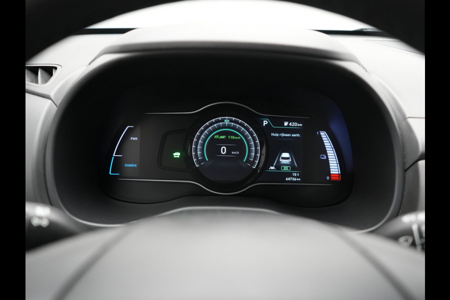 Hyundai Kona EV Fashion 64 kWh 204pk Dealer O.H. | Adaptive Cruise | Camera | Sportstoelen & Stuur Verwarmd | Krell Audio | Keyless | Apple Carplay | Navigatie | DAB |