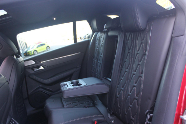 Peugeot 508 SW 1.6 HYbrid 225PK GT (Nieuw Model) | NAVIGATIE |PANORAMISCH SCHUIFDAK|KOPLAMPEN MATRIX LED | MISTRAL LEDEREN BEKLEDING | ELEKTRISCH VERSTELBARE VOORSTOELEN MET GEHEUGEN EN MASSAGE|DRAADLOOS APPLE CARPLAY/ANDROID AUTO | NIGHT VISION PACK | ADAPTIEF ONDERSTEL|7,4 KW LADEN| 19'' AUGUSTA LICHTMETALEN VELGEN | HIFI FOCAL| ADAPTIEVE CRUISECONTROL | WEGKLAPBARE TREKHAAK | ALARMSYSTEEM AF FABRIEK|DONKER GETINTE ACHTERRUITEN|