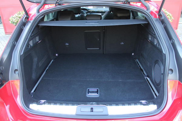 Peugeot 508 SW 1.6 HYbrid 225PK GT (Nieuw Model) | NAVIGATIE |PANORAMISCH SCHUIFDAK|KOPLAMPEN MATRIX LED | MISTRAL LEDEREN BEKLEDING | ELEKTRISCH VERSTELBARE VOORSTOELEN MET GEHEUGEN EN MASSAGE|DRAADLOOS APPLE CARPLAY/ANDROID AUTO | NIGHT VISION PACK | ADAPTIEF ONDERSTEL|7,4 KW LADEN| 19'' AUGUSTA LICHTMETALEN VELGEN | HIFI FOCAL| ADAPTIEVE CRUISECONTROL | WEGKLAPBARE TREKHAAK | ALARMSYSTEEM AF FABRIEK|DONKER GETINTE ACHTERRUITEN|