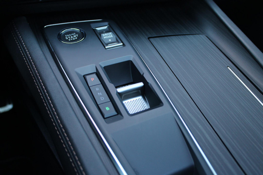 Peugeot 508 SW 1.6 HYbrid 225PK GT (Nieuw Model) | NAVIGATIE |PANORAMISCH SCHUIFDAK|KOPLAMPEN MATRIX LED | MISTRAL LEDEREN BEKLEDING | ELEKTRISCH VERSTELBARE VOORSTOELEN MET GEHEUGEN EN MASSAGE|DRAADLOOS APPLE CARPLAY/ANDROID AUTO | NIGHT VISION PACK | ADAPTIEF ONDERSTEL|7,4 KW LADEN| 19'' AUGUSTA LICHTMETALEN VELGEN | HIFI FOCAL| ADAPTIEVE CRUISECONTROL | WEGKLAPBARE TREKHAAK | ALARMSYSTEEM AF FABRIEK|DONKER GETINTE ACHTERRUITEN|