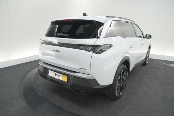 Peugeot 5008 Hybrid 136 e-DCS6 Allure | 7 Zitplaatsen | Camera | Stoelverwarming | Panoramic Navigation pack