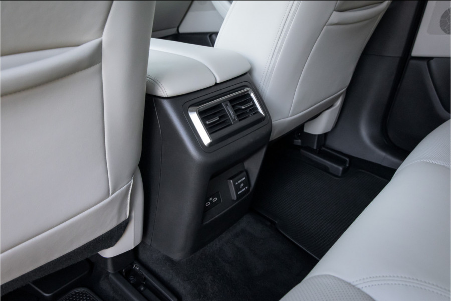 Mazda CX-60 2.5 e-SkyActiv PHEV Takumi Trekhaak - BOSE - Head up