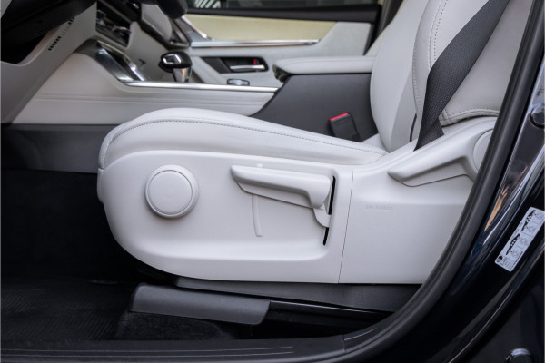 Mazda CX-60 2.5 e-SkyActiv PHEV Takumi Trekhaak - BOSE - Head up