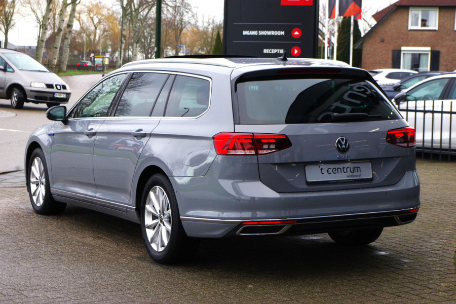 Volkswagen Passat Variant 1.4 TSI 218 PK GTE Business PHEV, Panoramadak, Adap. Cruise Control, Winterpakket