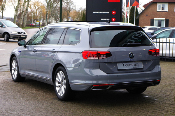 Volkswagen Passat Variant 1.4 TSI 218 PK GTE Business PHEV, Panoramadak, Adap. Cruise Control, Winterpakket