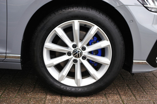Volkswagen Passat Variant 1.4 TSI 218 PK GTE Business PHEV, Panoramadak, Adap. Cruise Control, Winterpakket