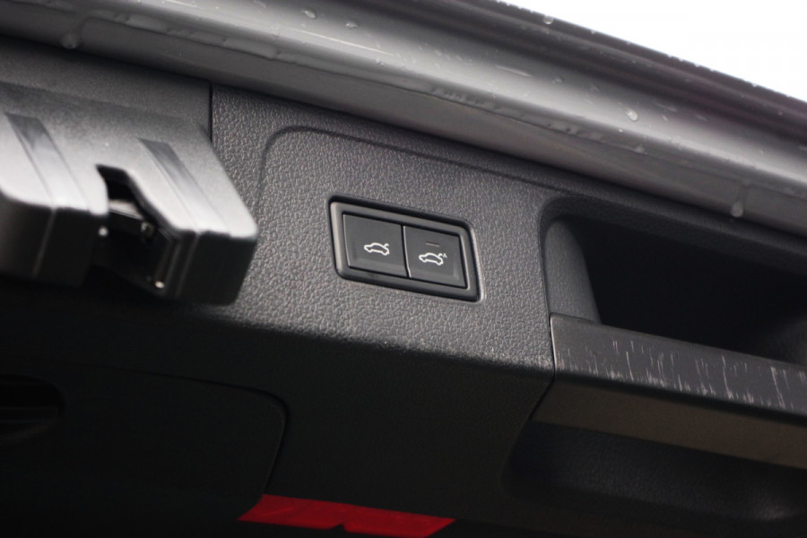 Volkswagen Passat Variant 1.4 TSI 218 PK GTE Business PHEV, Panoramadak, Adap. Cruise Control, Winterpakket