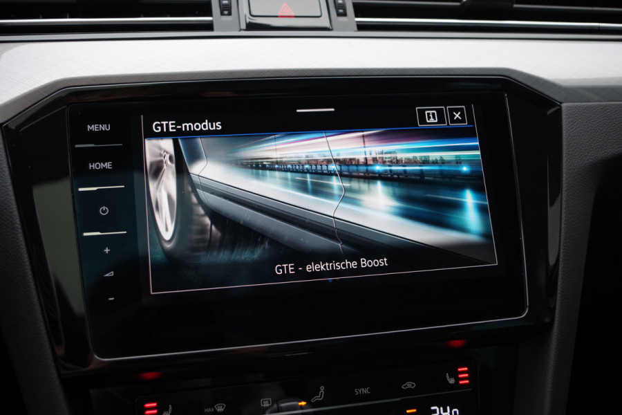 Volkswagen Passat Variant 1.4 TSI 218 PK GTE Business PHEV, Panoramadak, Adap. Cruise Control, Winterpakket