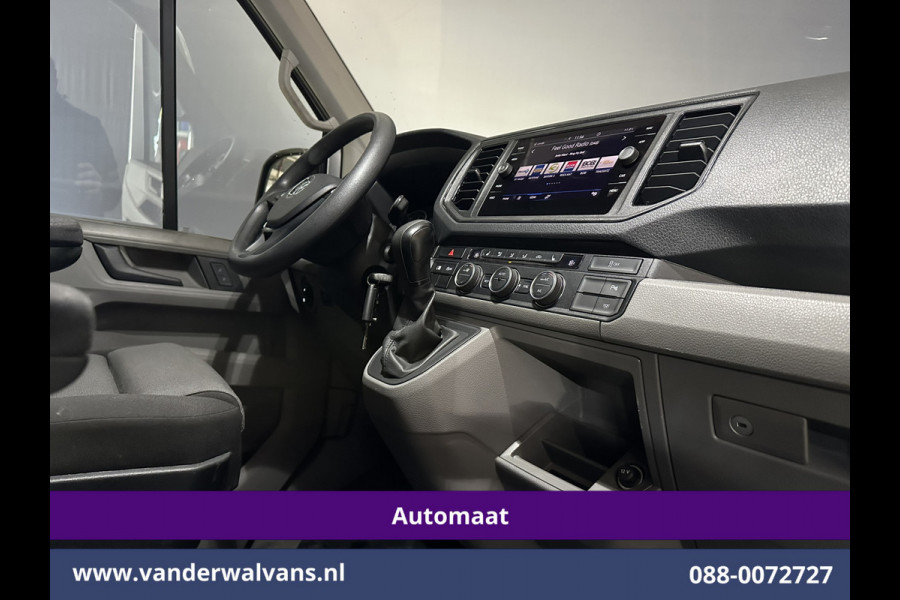 Volkswagen Crafter 2.0 TDI 141pk Automaat L3H2 L2H1 Euro6 Airco | Navigatie | Apple Carplay | Chauffeursstoel Cruisecontrol, Stoelverwarming, 270 Graden achterdeuren, Parkeersensoren, 3000kg trekvermogen