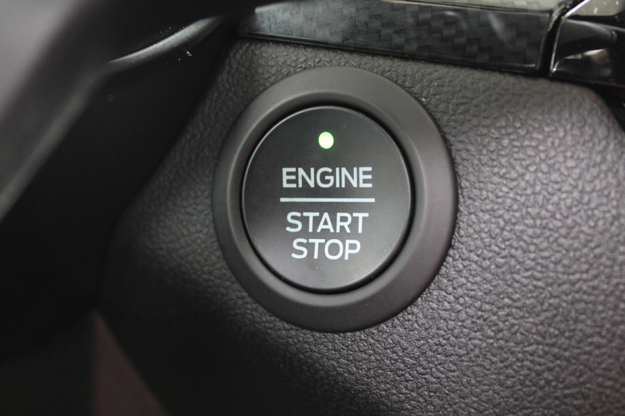 Ford Kuga 2.5 PHEV ST-Line X | Trekhaak | Panoramadak | BLIS | B&O | Navigatie