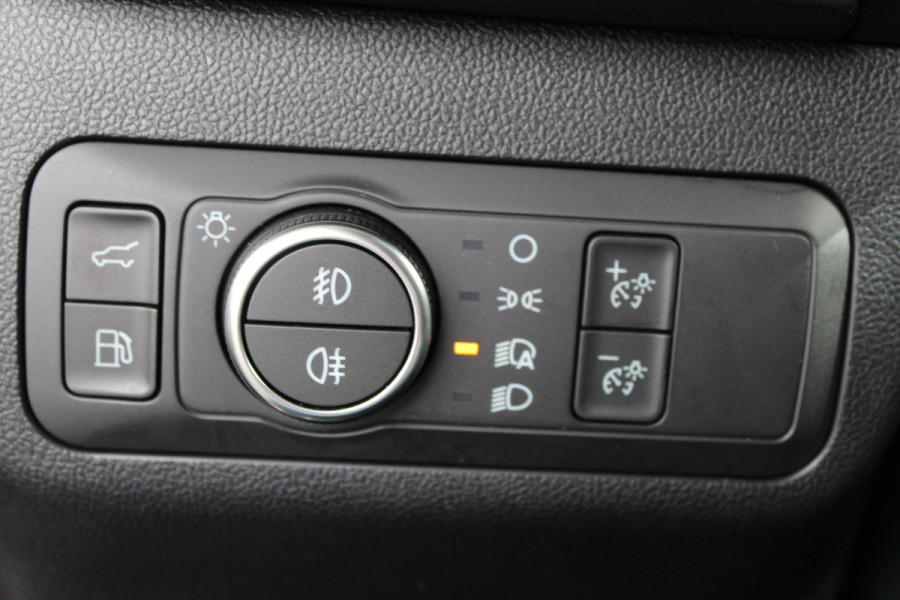 Ford Kuga 2.5 PHEV ST-Line X | Trekhaak | Panoramadak | BLIS | B&O | Navigatie
