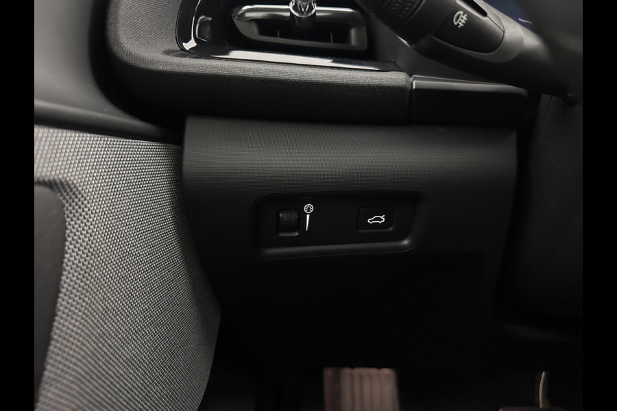 Polestar 2 Long Range Dual Motor Launch Edition 78kWh [ 3-Fase ] {SOH-92%} (INCL-BTW) Aut. *PANO | NAVI-FULLMAP | FULL-LED | ADAPTIVE-CRUISE | BLINDSPOT | TOPVIEW | KEYLESS | LANE-ASSIST | DIGI-COCKPIT | CARPLAY | DAB+ | HEATED-SPORTSEATS | CAMERA | MEMORY-PACK | 20