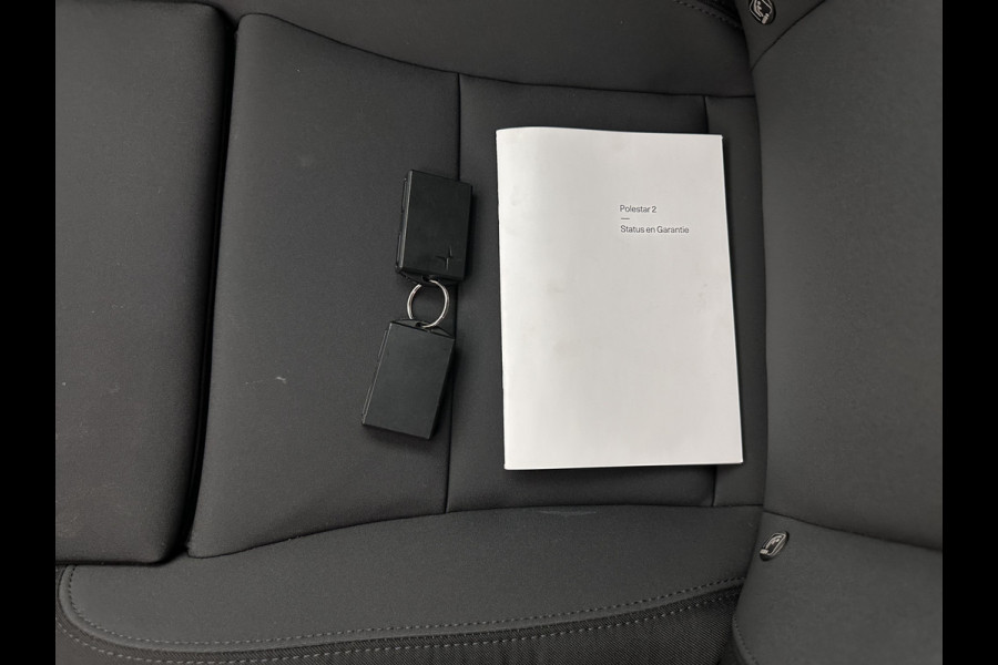 Polestar 2 Long Range Dual Motor Launch Edition 78kWh [ 3-Fase ] {SOH-92%} (INCL-BTW) Aut. *PANO | NAVI-FULLMAP | FULL-LED | ADAPTIVE-CRUISE | BLINDSPOT | TOPVIEW | KEYLESS | LANE-ASSIST | DIGI-COCKPIT | CARPLAY | DAB+ | HEATED-SPORTSEATS | CAMERA | MEMORY-PACK | 20