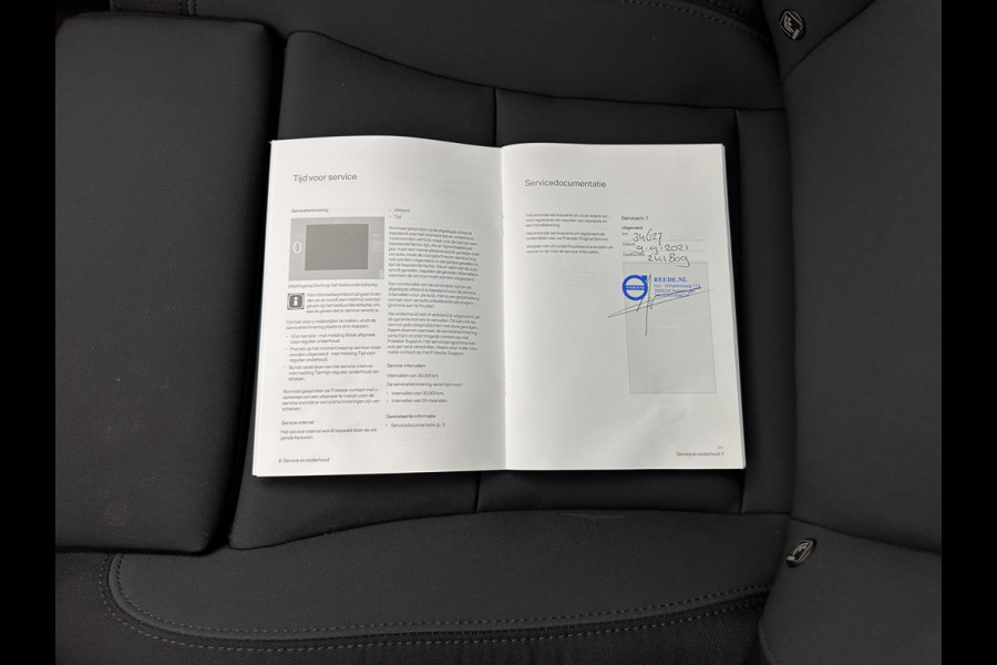 Polestar 2 Long Range Dual Motor Launch Edition 78kWh [ 3-Fase ] {SOH-92%} (INCL-BTW) Aut. *PANO | NAVI-FULLMAP | FULL-LED | ADAPTIVE-CRUISE | BLINDSPOT | TOPVIEW | KEYLESS | LANE-ASSIST | DIGI-COCKPIT | CARPLAY | DAB+ | HEATED-SPORTSEATS | CAMERA | MEMORY-PACK | 20