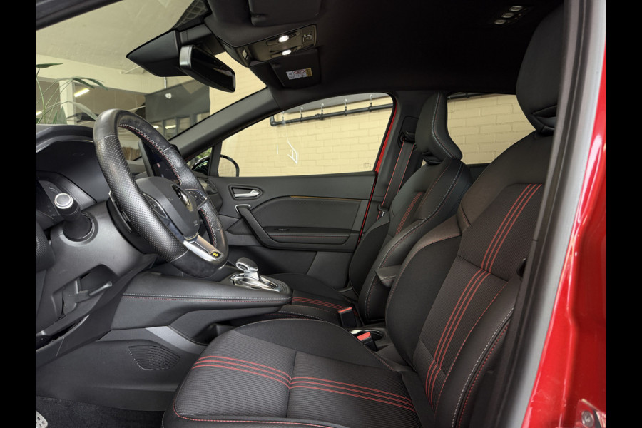 Renault Captur 1.3 TCe 140 R.S. Line | Groot navi | 18" | Camera | Stoelverwarming | 100% Dealer onderhouden!