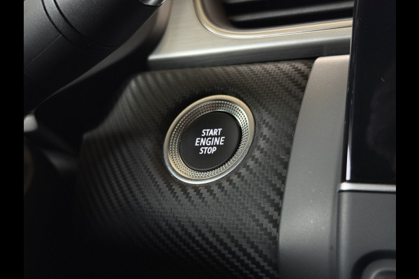 Renault Captur 1.3 TCe 140 R.S. Line | Groot navi | 18" | Camera | Stoelverwarming | 100% Dealer onderhouden!